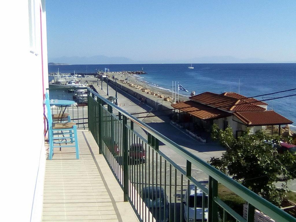 Sea View 호텔 Loutraki  외부 사진